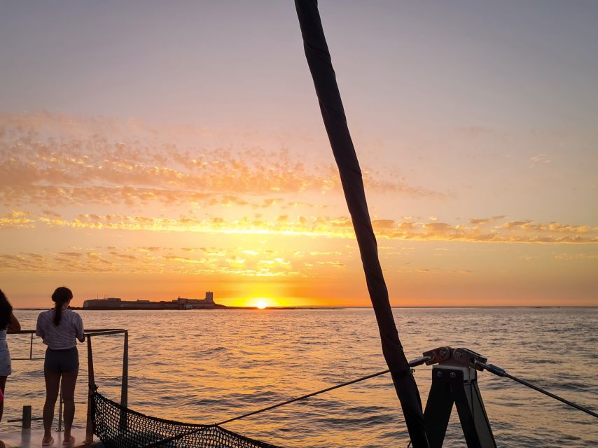Sancti Petri: Sunset Catamaran Cruise - Cádiz Bay Natural Park from a catamaran