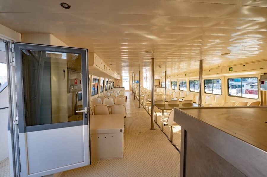 Santa Pola: Tabarca Catamaran Cruise with Underwater Vision - Underwater windows, deck views, and the crossing