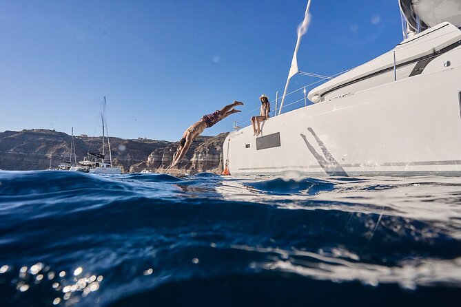 Santorini: Caldera Private Catamaran Cruise with Meal & Drinks - A Greek lunch with seabream, chicken, or a vegetarian meal