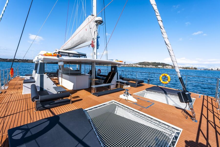 Santorini: Catamaran Caldera Cruise with Meal and Drinks - Lunch, BBQ, and the open bar