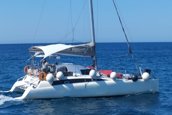 Santorini Catamaran Cruise – 5-Hour Private Sailing Experience - Nea Kameni Hot Springs and lunch at sea