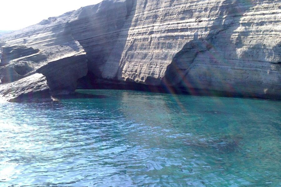 Santorini: Catamaran Cruise, Winery, & Oia Sunset Combo Tour - Key points to know before booking
