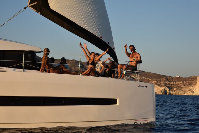 Santorini Catamaran Cruise with Fresh Meal and Open Bar - Key points at a glance