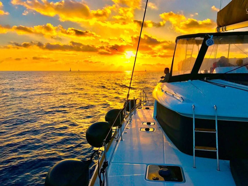 Santorini: Catamaran Cruise with Lunch, Drinks, & Oia Visit - Key things to know before sailing