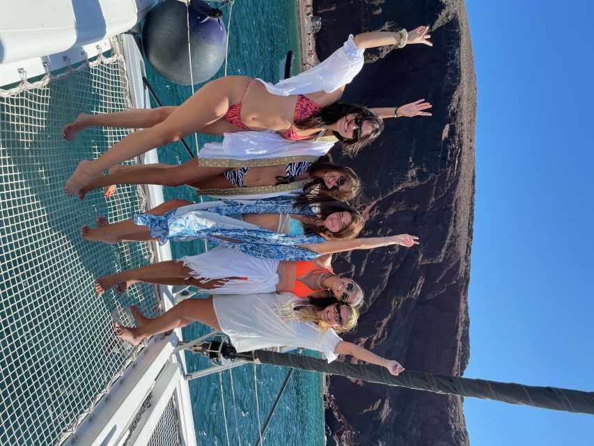 Santorini: Catamaran Cruise with Meal & Open Bar - Key points to know before booking