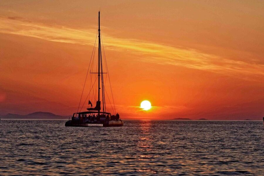 Santorini: Cruise Catamaran with BBQ & Drinks Day or Sunset - Why this cruise works so well on Santorini