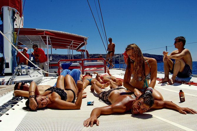 Santorini Cruise on Catamaran with BBQ & Open Bar - What this Santorini catamaran day is really like