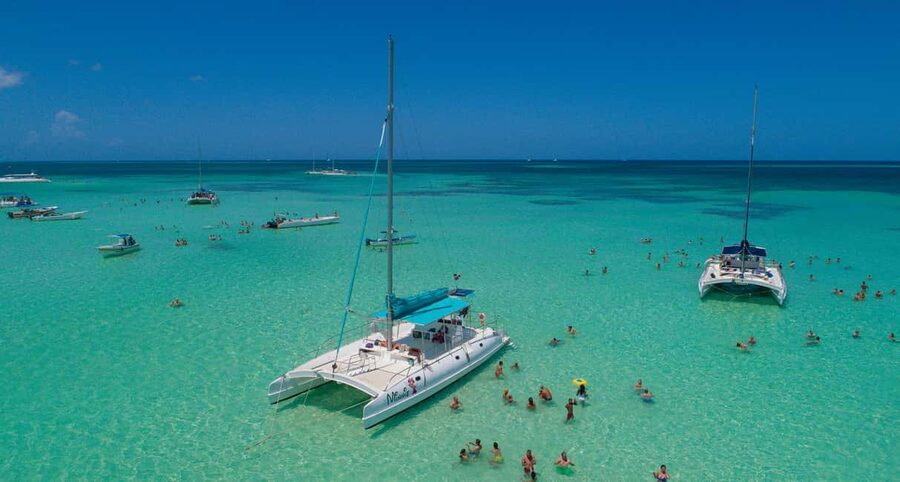 Saona Island Comfort Experience by Catamaran - Starting in Los Melones and reaching Bayahibe