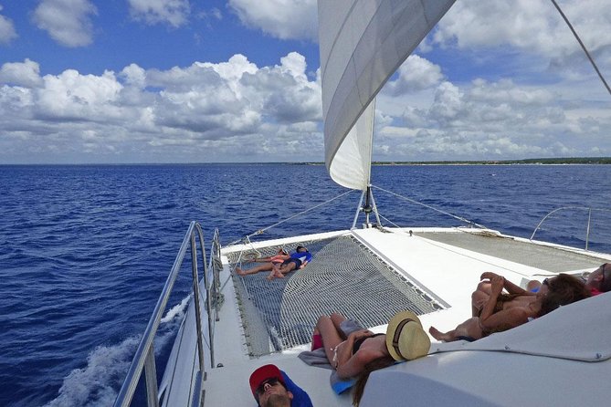 Saona Island small group and relax - luxury catamaran - Lunch aboard the boat, not a rushed buffet on shore