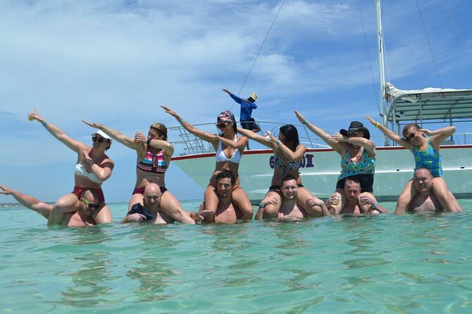 Saona Island Tour Catamaran Buffet Lunch & Full Day Trip - Bayahibe to the natural swimming pool
