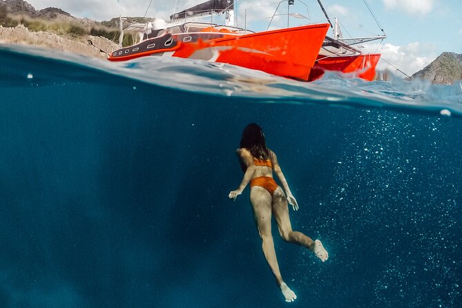 Seacret Luxury Catamaran Yacht Group Island Hopping Tour - Entering Big Lagoon through the limestone cliffs