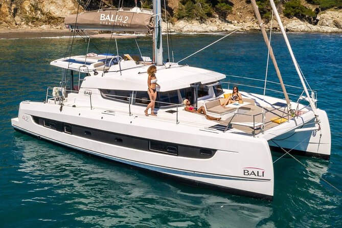 Semi Private trips Catamaran Bali from Sfakia - Loutro: a short look at a fishing village