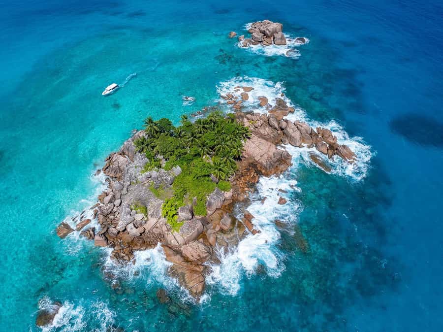 Seychelles: St Pierre and Curieuse Catamaran Tour with Lunch - Pickup, ferry connections, and timing need attention