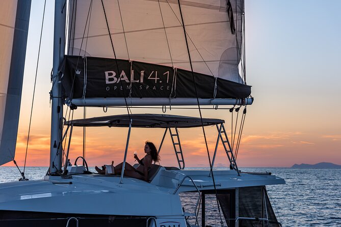 Shared Catamaran Half Day Cruise in Santorini - What the food and onboard service add