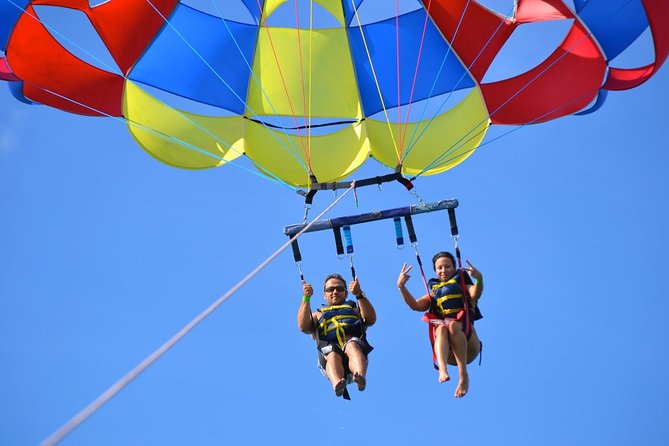 Snorkeling Catamaran Tour & Parasailing - A busy half-day on the Bávaro coast