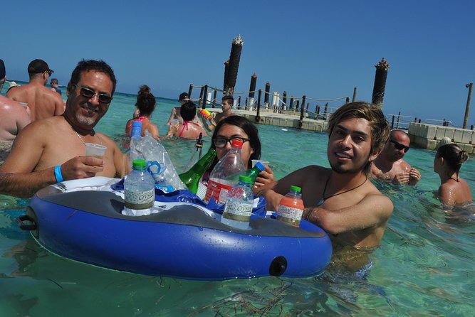 Snorkeling Catamaran Tour & Parasailing - Snorkeling and hookah-style underwater time