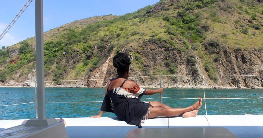 St. Kitts Full-Day Catamaran Cruise to Nevis - Pinneys Beach on Nevis