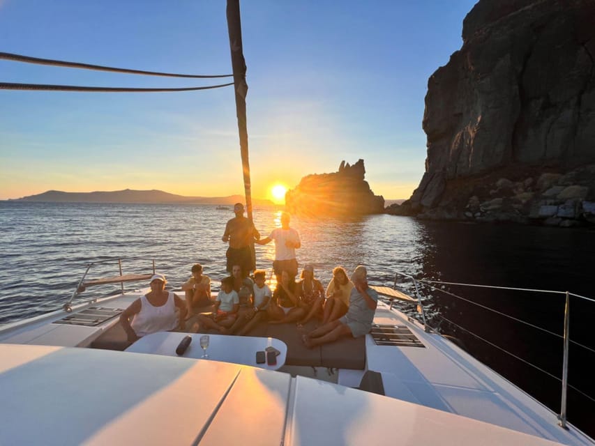 St. Paul's Bay: Half-Day Scenic Catamaran Tour with Drinks - Why the 20-person catamaran matters