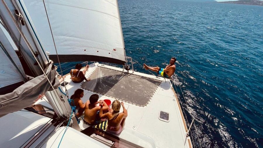 Stintino: Catamaran excursion in the Gulf of Asinara - Who should book this Asinara excursion?