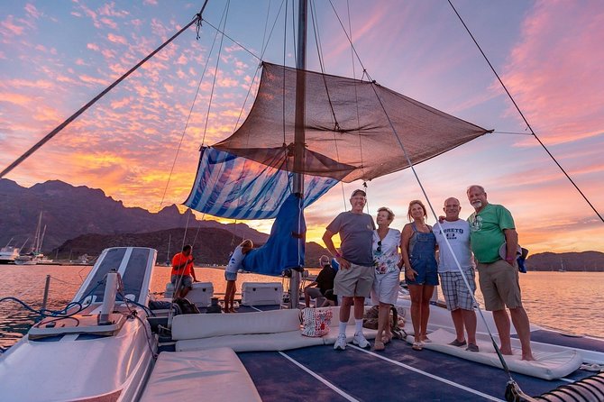 Sunset Appetizers & Open Bar Catamaran Cruise - Key things to know before you book