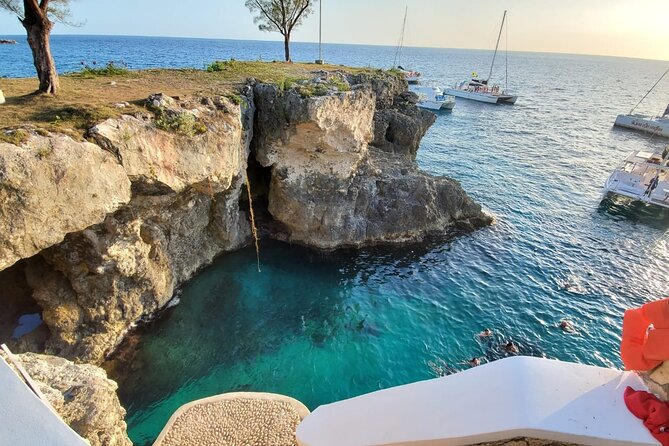 Sunset Catamaran cruise, Snorkeling and Rick's Cafe from Mobay - Is $290 per person fair?