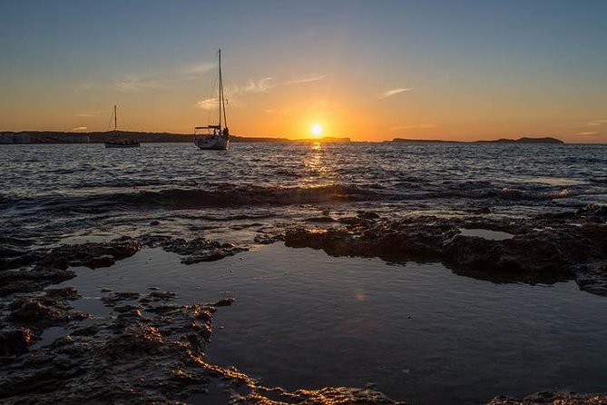 Sunset Catamaran Expedition in front of Cafe Mambo - Setting Out From Club Nàutic Sant Antoni at 1:30 pm
