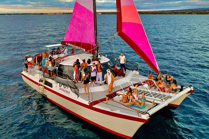 Sunset Sailing on a Floating Tiki Bar Charming Hawaiian Catamaran - Hawaiian pupus and the floating tiki bar
