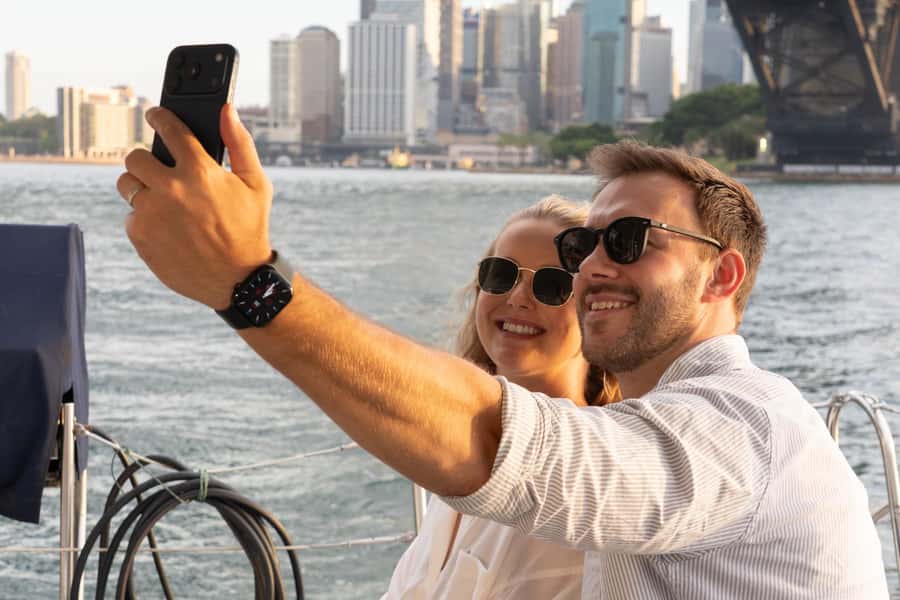Sydney Harbour: Sunset Catamaran Cruise - Is One Hour Enough?