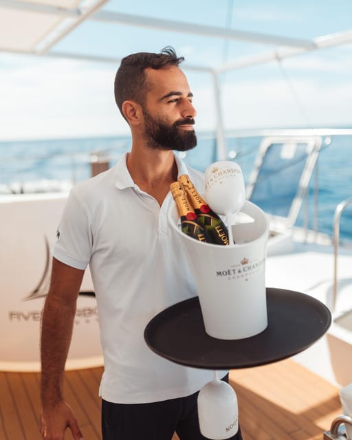 Tenerife: Catamaran Cruise with Brunch and Unlimited Drinks - Should You Book It?