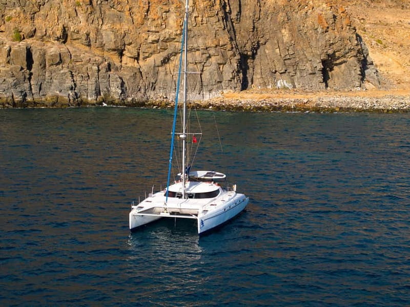 Tenerife: PRIVATE Catamaran cruise with Lunch and Drinks - FAQ