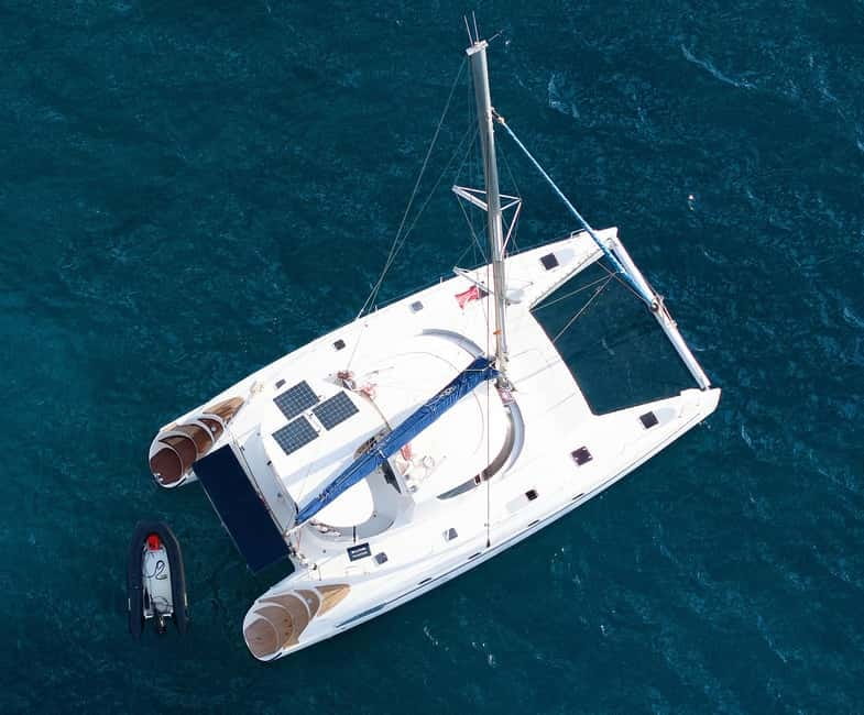 Tenerife: PRIVATE Catamaran cruise with Lunch and Drinks - Two hours at the favorite anchorage