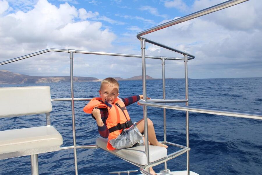 Tenerife: Sunset Catamaran Tour with Transfer, Buff & Drinks - Who will enjoy this catamaran cruise most