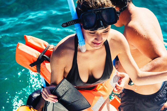 The Best Catamaran tour to Isla Mujeres with Open Bar and Lunch - Who will enjoy this catamaran day