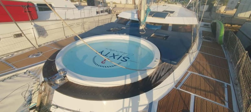 Torrevieja: Catamaran cruise and sunset with swimming - What the $65 price really buys