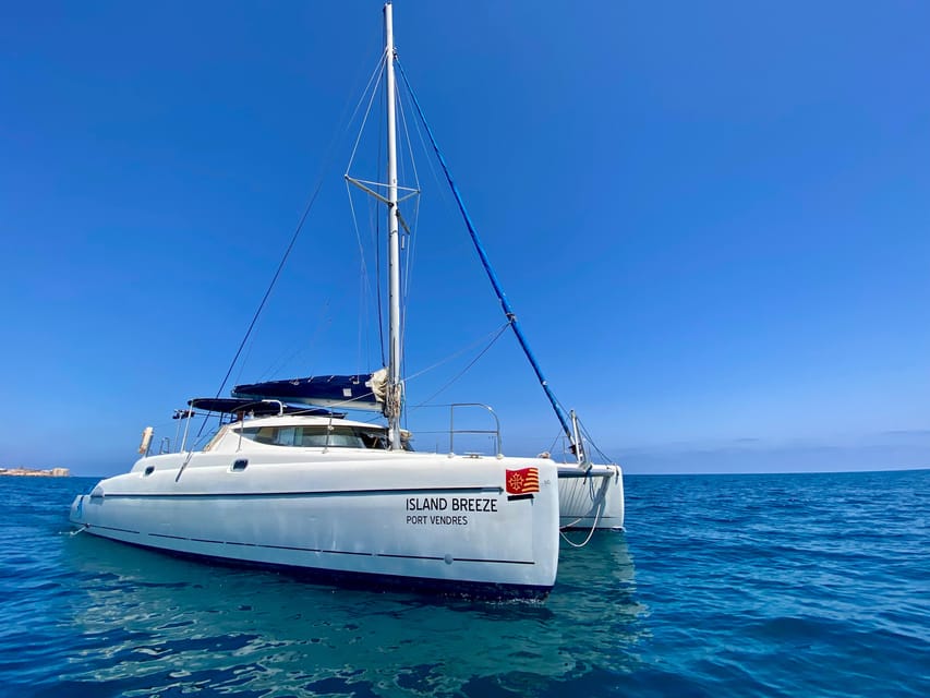 Torrevieja: Costa Blanca Catamaran Cruise - Stretching out on the catamaran