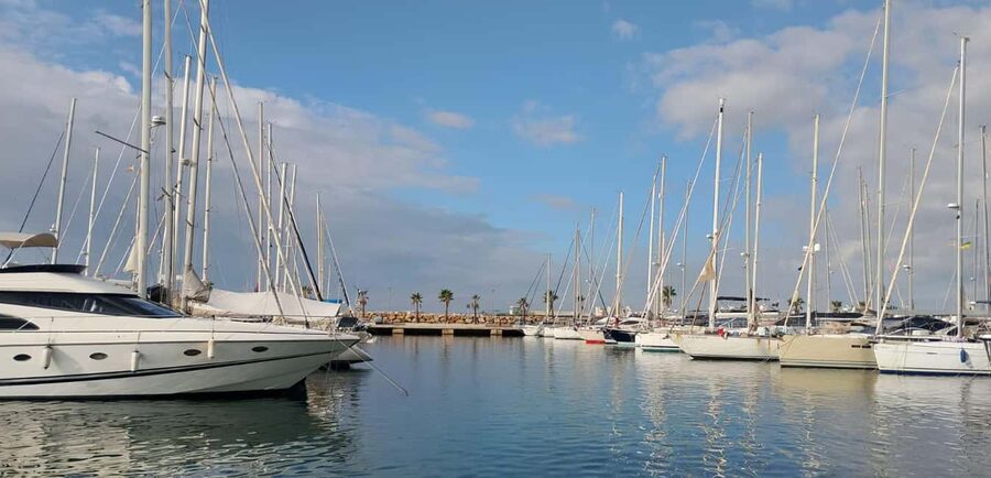 Torrevieja: Tour the harbor with the catamaran Apaleo - New port facilities and the Habaneras sculpture