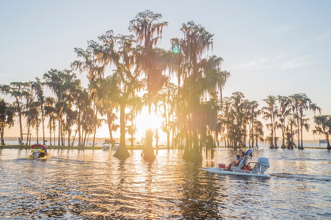 Tour of Lakes Escape by Personal Catamaran - Leaving Cypress Cove Marina in Clermont