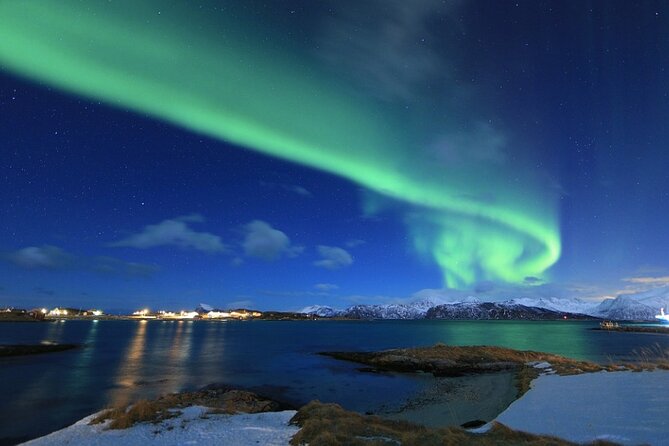 Tromsø, Northern Lights and Wilderness Evening Catamaran Cruise - A 9pm departure into Tromsø’s polar darkness