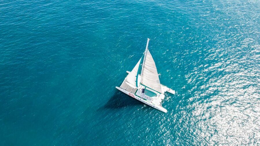 Valencia: Sailing Catamaran Cruise with Sunset Option and DJ - Music, DJs, and the onboard mood