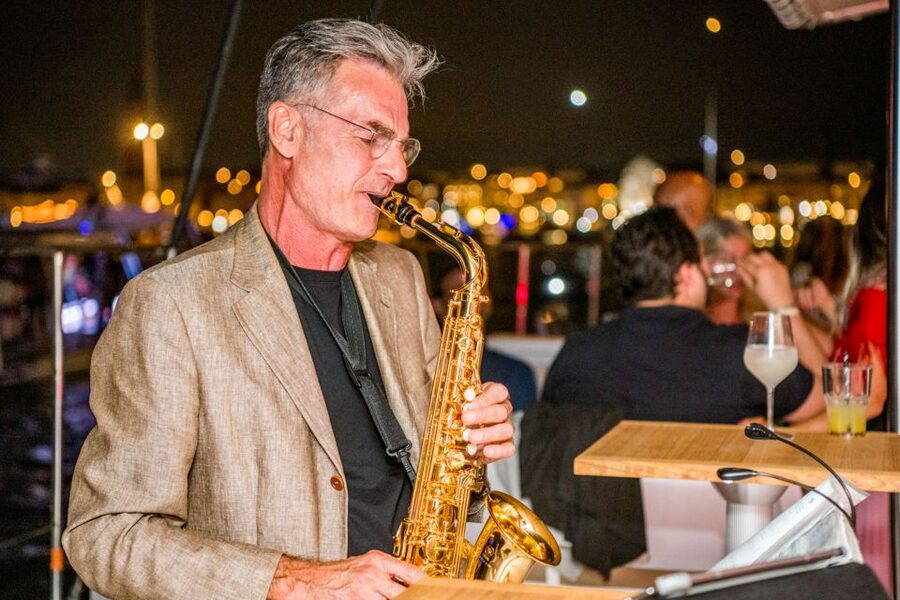 Venice: Catamaran Sunset Jazz Cruise with Aperitivo - Key things to know before you book