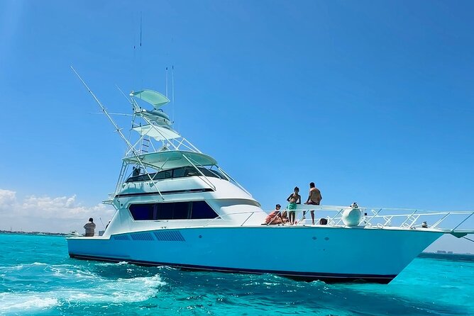 VIP YACHT up to 28 passengers - Isla mujeres snorkel - Snorkeling With Equipment Already On Board
