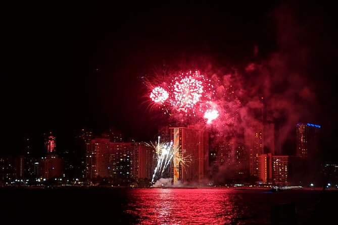 Waikiki Beach Catamaran Friday Night Fireworks Tour - Fireworks over Waikīkī, seen from the water