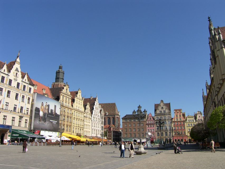 Wroclaw: City Walk and Cruise by Luxury Solar Catamaran - Is the solar catamaran tour worth it?